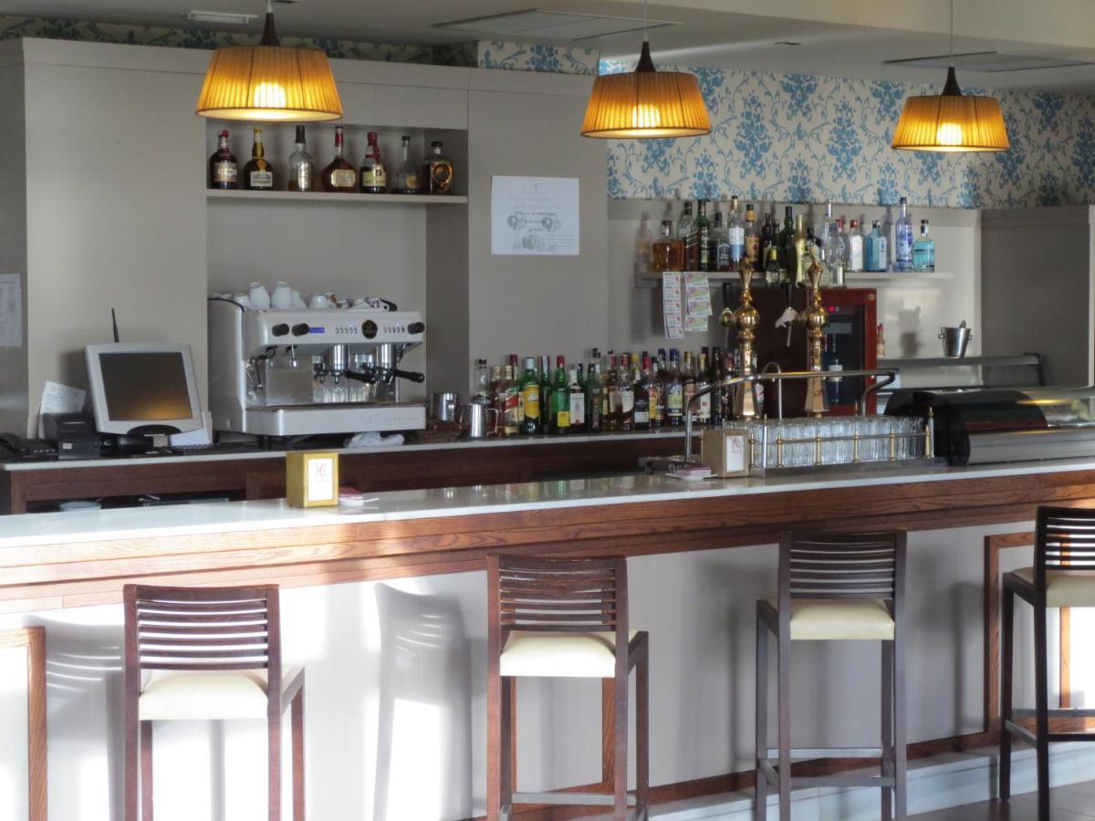 Hospedium Hotel Cortijo Santa Cruz Villanueva De La Serena Luaran gambar